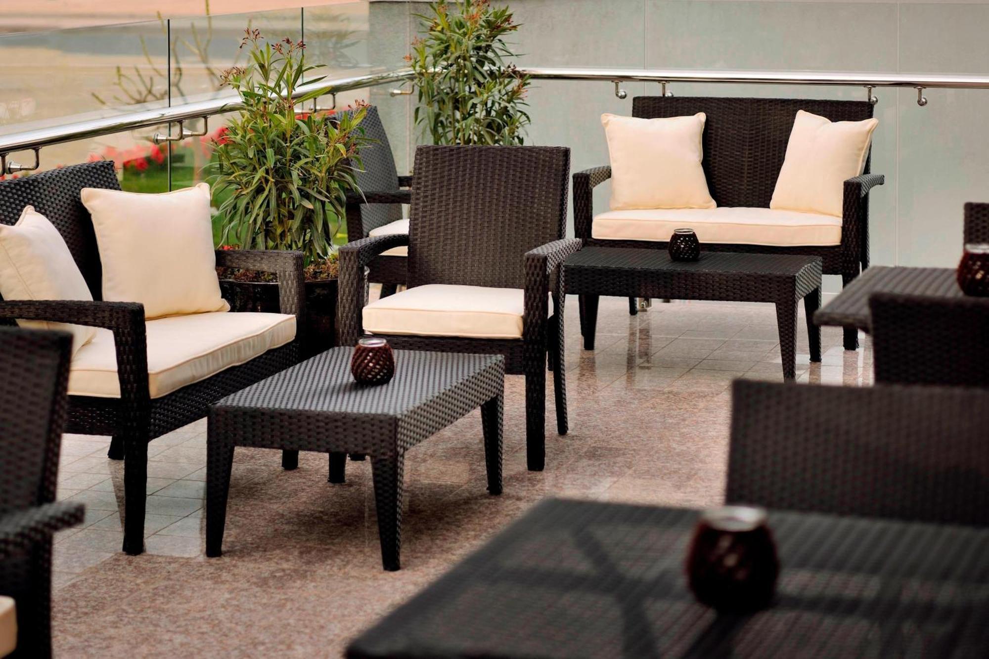 Residence Inn By Marriott Kuwait City Екстер'єр фото