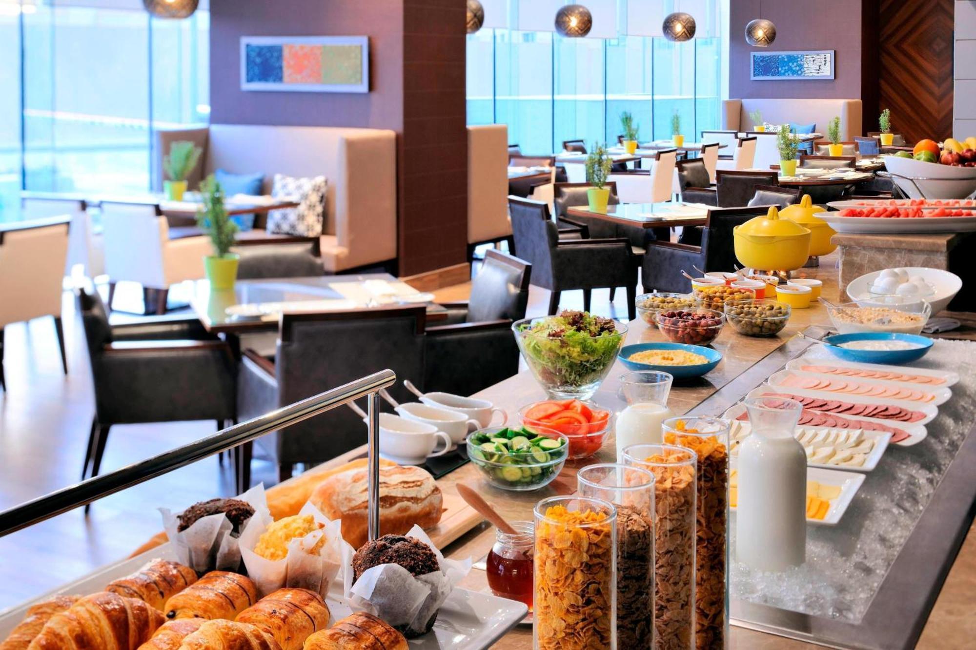 Residence Inn By Marriott Kuwait City Екстер'єр фото